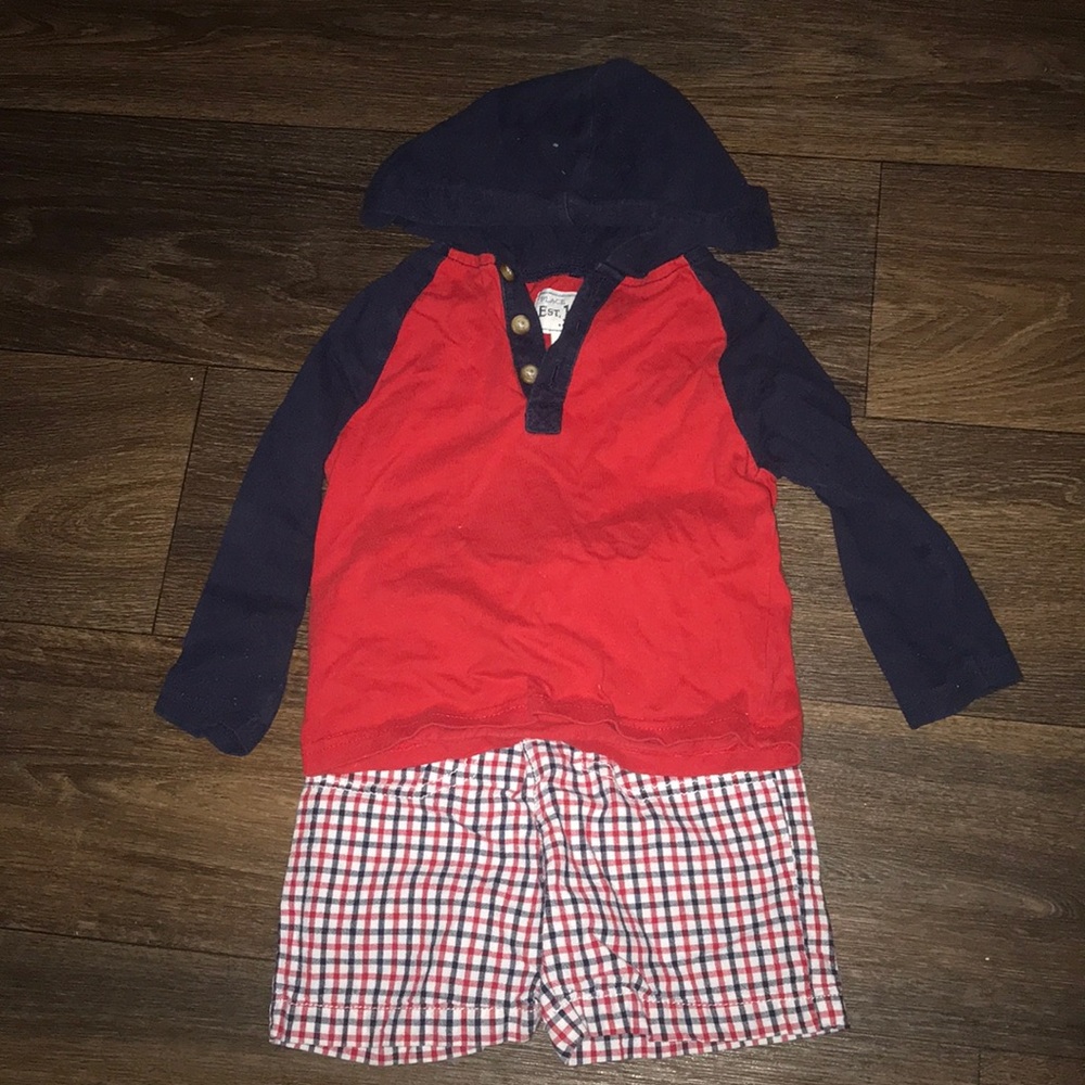 Shorts & long sleeve shirt